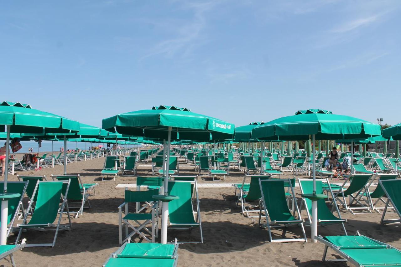 מרינה די קסטנייטו קרדוצ'י Alberto Quadrilocale A Soli 150M Dal Mare מראה חיצוני תמונה